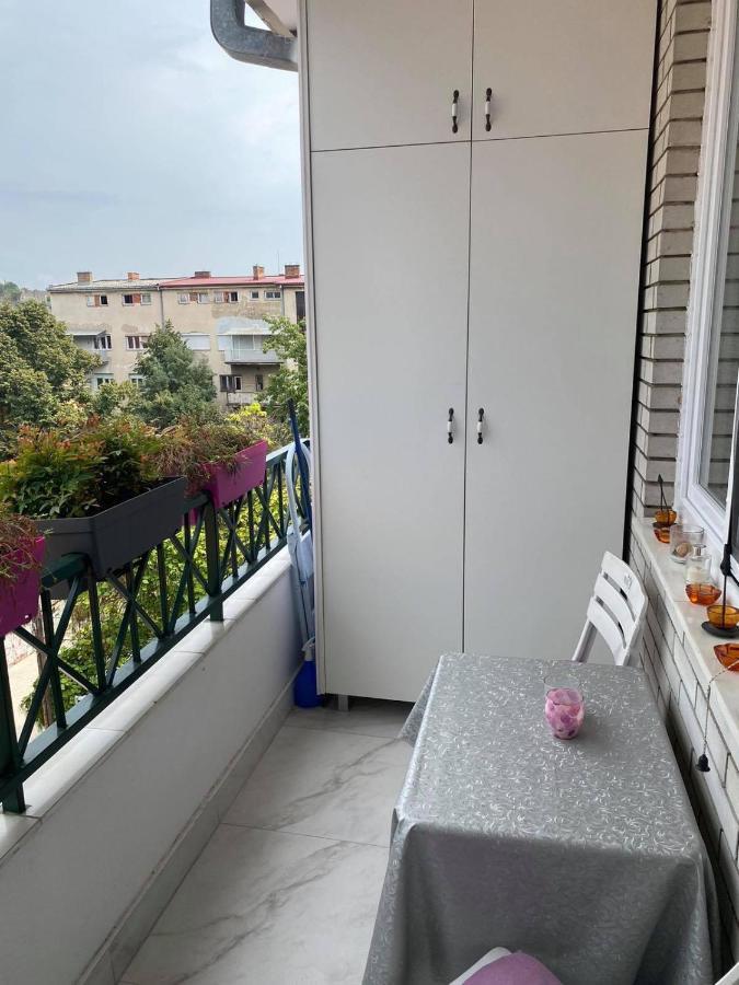 Velvet Apartment Skopje Esterno foto